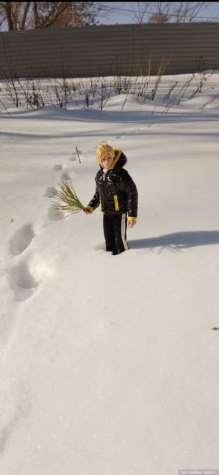 Клауд Страйф (Cloud Strife) вышел на прогулку)