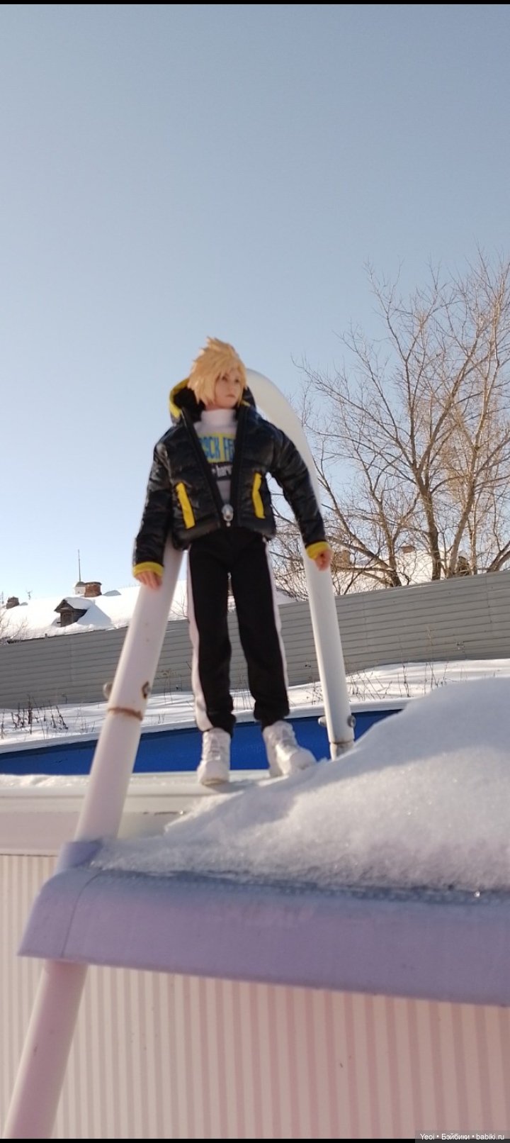 Клауд Страйф (Cloud Strife) вышел на прогулку)