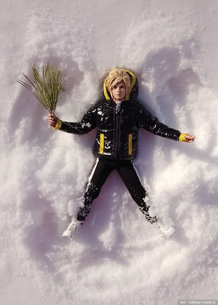 Клауд Страйф (Cloud Strife) вышел на прогулку)