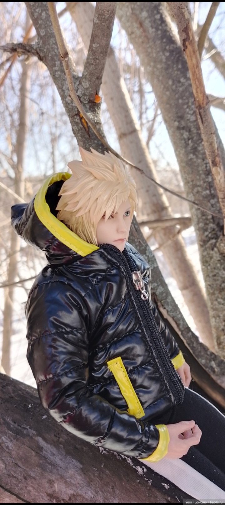 Клауд Страйф (Cloud Strife) вышел на прогулку)