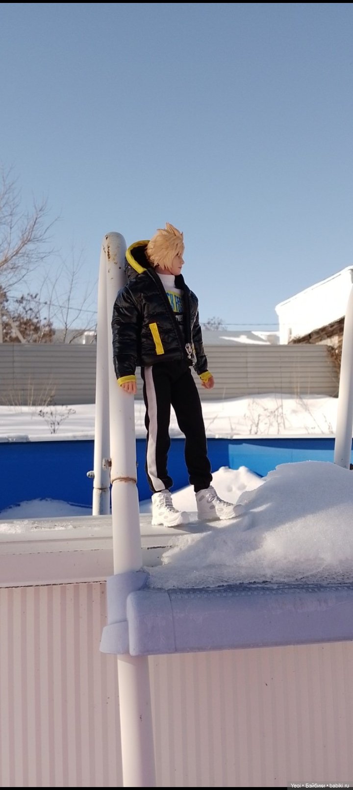 Клауд Страйф (Cloud Strife) вышел на прогулку)