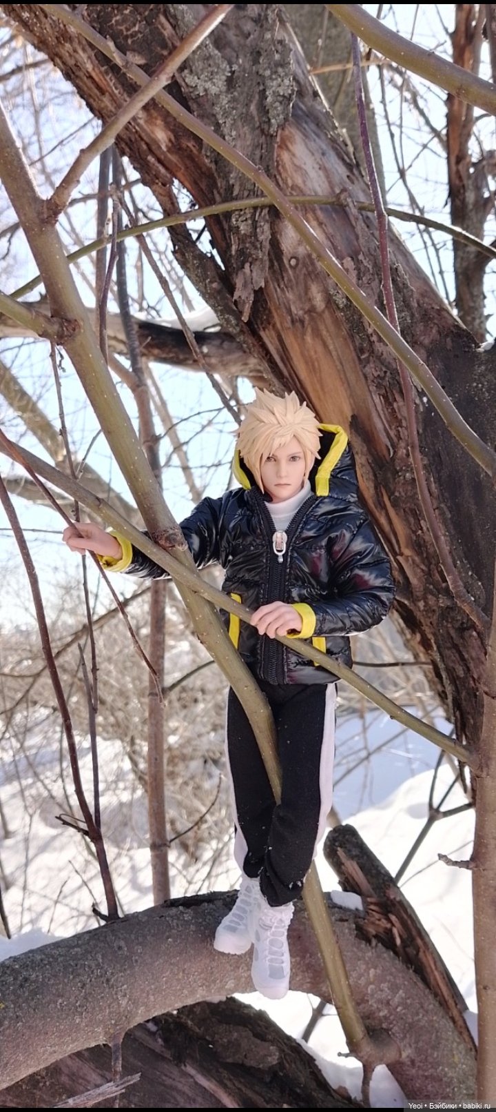 Клауд Страйф (Cloud Strife) вышел на прогулку)