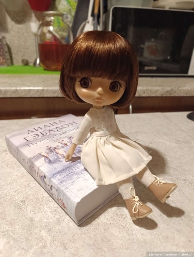 Mori Lorri - Мори Лорри от Руби Ред (домашние фото)