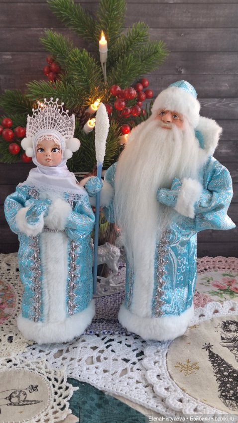 Дед Мороз и Снегурочка — Авторские игрушки из разных материалов: синельная проволока (фото 6)