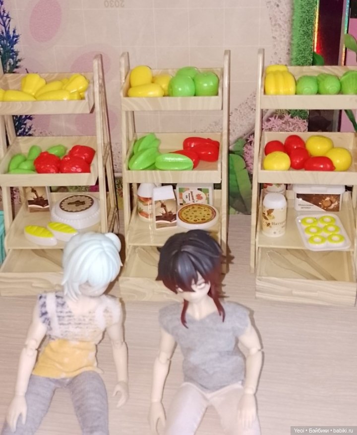 Прилавок с продуктами для кукол из магазина "Чижик" (фото 9)