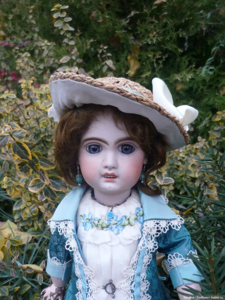 Все дело в шляпке — Всё об антикварных куклах: история