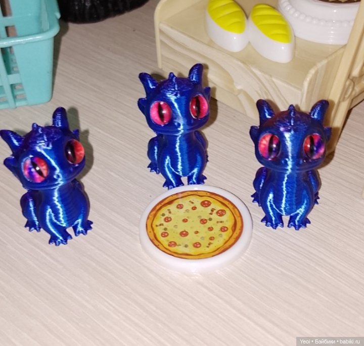 Прилавок с продуктами для кукол из магазина "Чижик"