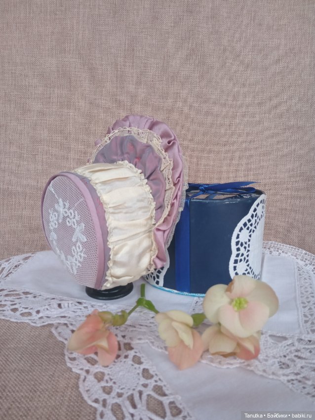 Все дело в шляпке — Всё об антикварных куклах: история (фото 9)