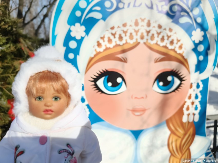 Зимние прогулки Эмили ⛄🩵 ( куклы от Габриэль Мюллер 23см винил) (фото 2)