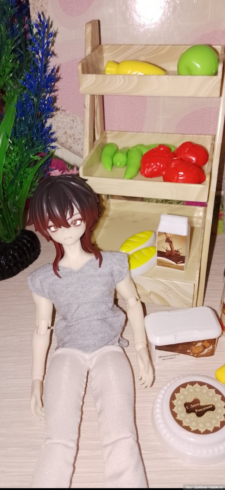 Прилавок с продуктами для кукол из магазина "Чижик"