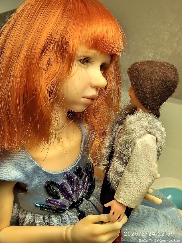 Девочка её кукла — 3D (фото 2)