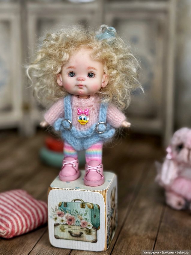Совсем маленькая куколка ob11 мини