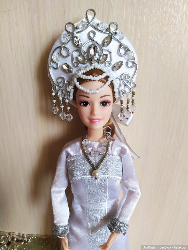 Наряд Снегурочки. Часть 1