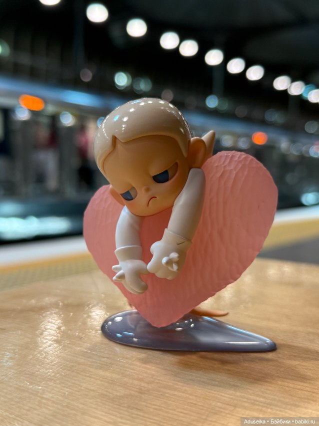 Zsiga - Under the Sun - Pop mart