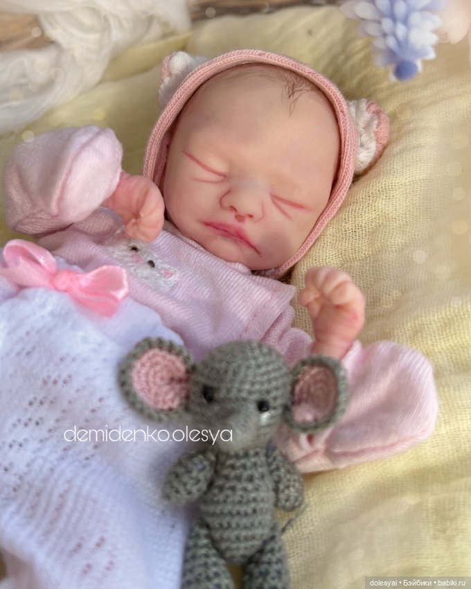 Миниатюрная кукла младенец Тея (фото 6)