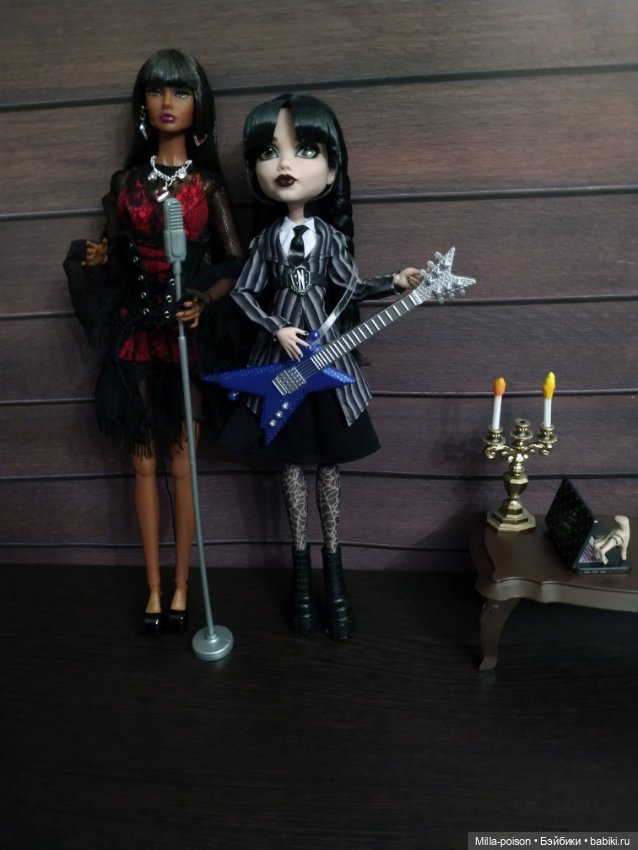 Poison Nocturne — Кукольные фотоистории и сериалы: комиксы