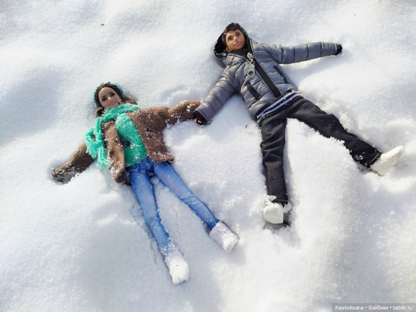 Зимняя прогулка Артема и Алены
