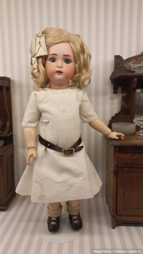 Выставка «Августейшие куклы» в Пушкинском музее