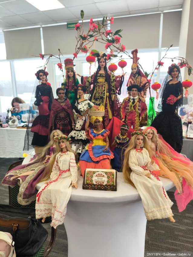 Доллсток, репортаж бегом по выставке