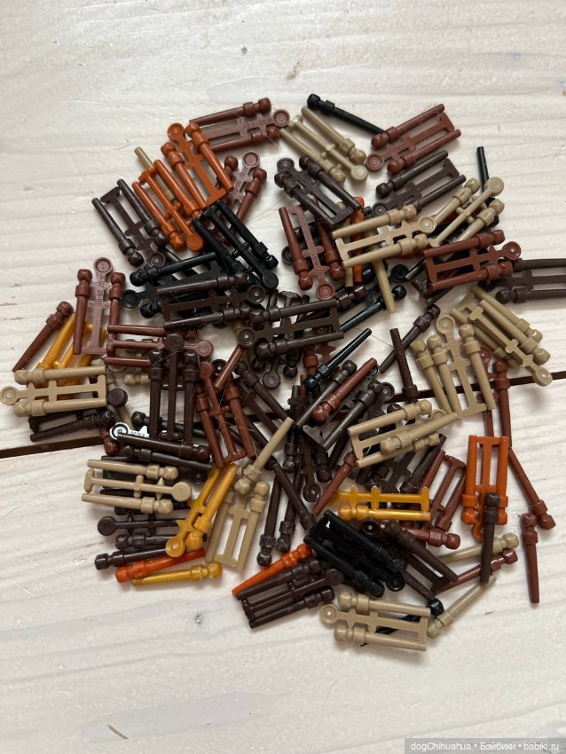 Фигурки персонажей из лего Гарри Поттера ,и ещё немного наборов. Последний топик))