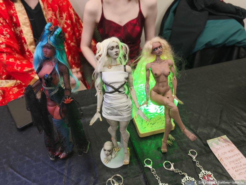 Доллсток (1 марта 2026) — Выставки кукол и мишек Тедди: фоторепортажи