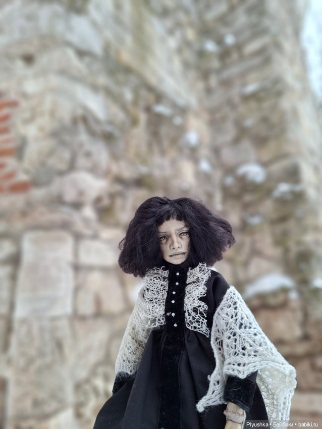 Белое безмолвие, руины и тайна