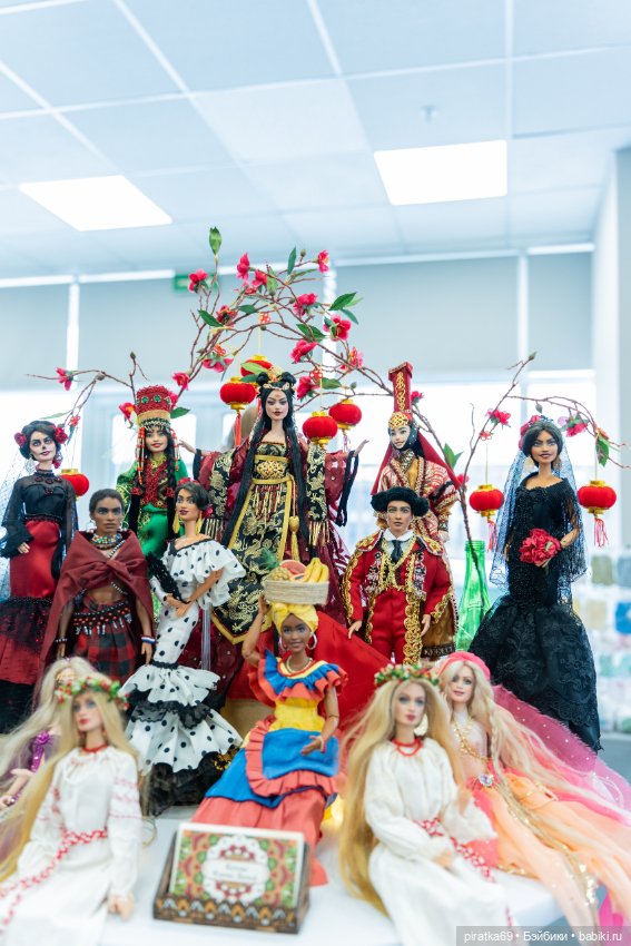 Фото с Доллсток 01.03.26 — Выставки кукол и мишек Тедди: фоторепортажи