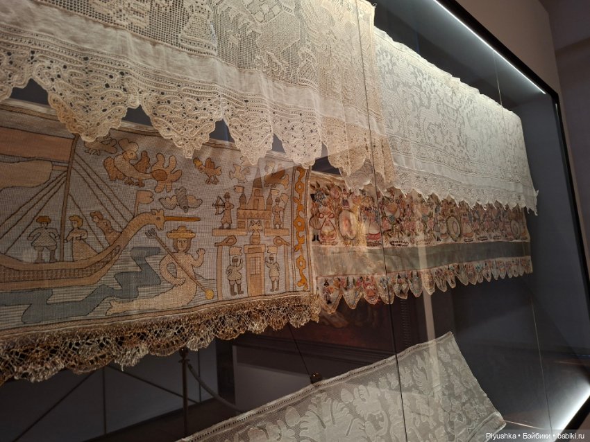 Лада на выставке "Великолепие русского костюма"