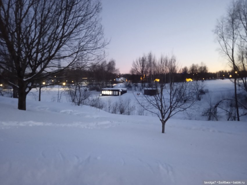 "Последние дни зимы вынашивали ..."