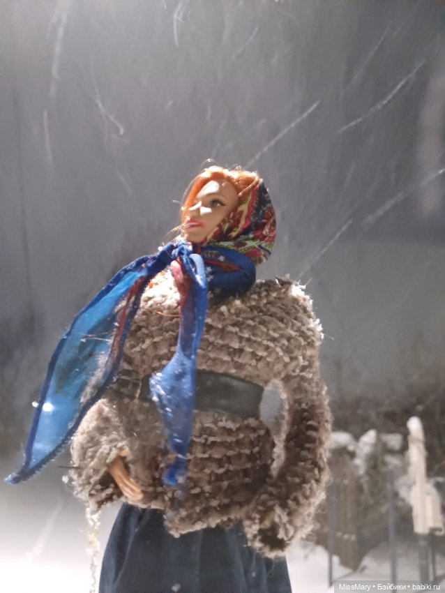 Ветер ночью хмурится, замело пути