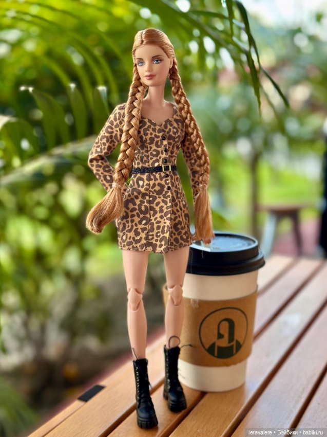 Весна идет, весне дорогу — Коллекции игровых кукол (Playline): фото полок (фото 3)