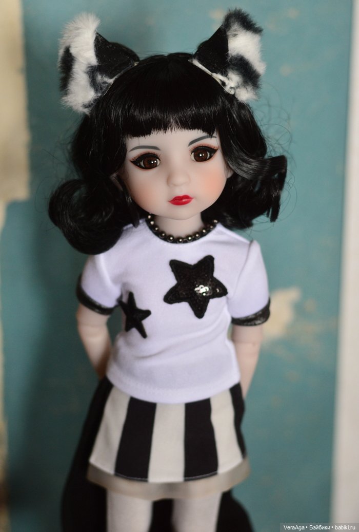 Внезапная Никки — Куклы Ruby Red (Руби Ред) Fashion Friends: Siblies