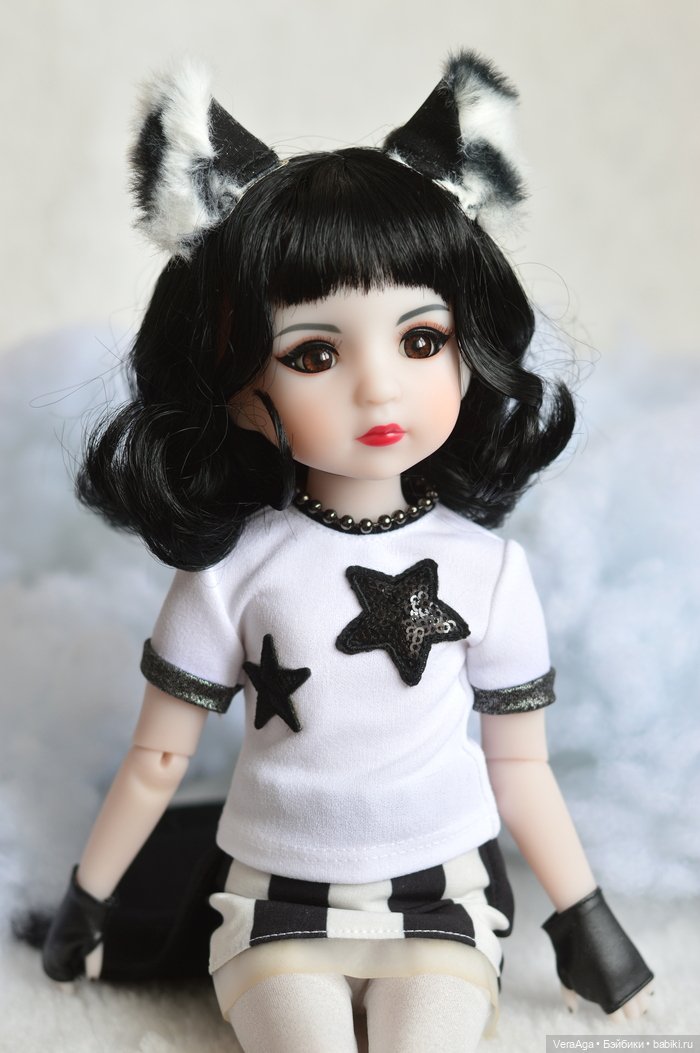 Внезапная Никки — Куклы Ruby Red (Руби Ред) Fashion Friends: Siblies (фото 5)