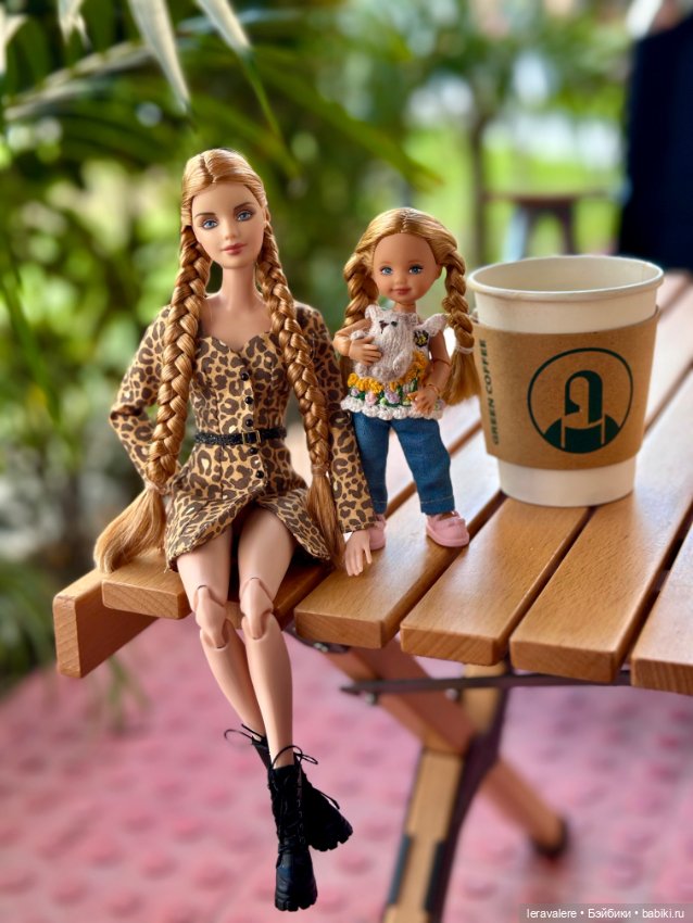 Весна идет, весне дорогу — Коллекции игровых кукол (Playline): фото полок (фото 9)