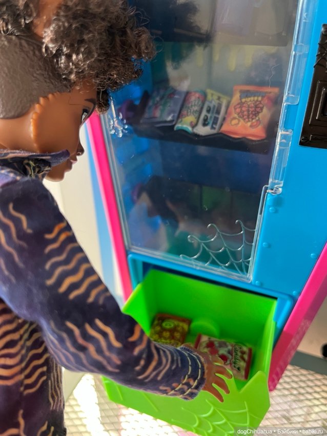 Приключения в школе монстров. Не зовите духов трижды .Часть 1