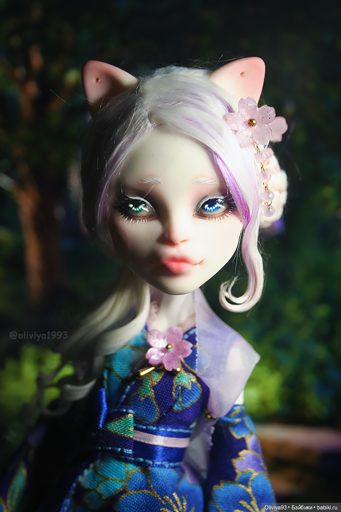 «Словно цветок, распустившийся в лучах лунного света»🌺💙 (фото 5)