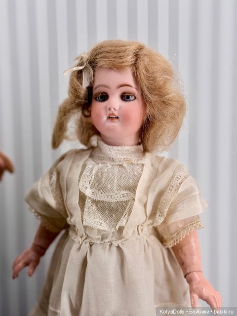 Выставка Антикварных кукол
