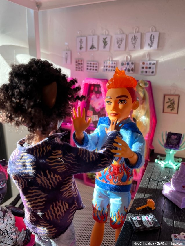 Приключения в школе монстров. Не зовите духов трижды .Часть 1