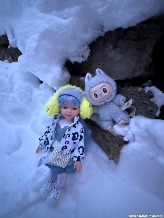 Зимняя прогулка с куклами Паола Рейна