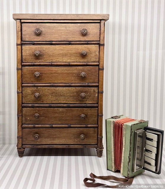 Выставка Антикварных кукол