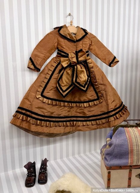 Выставка Антикварных кукол