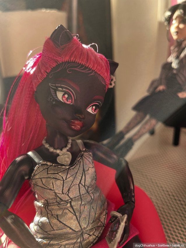 Приключения в школе монстров. Не зовите духов трижды .Часть 1