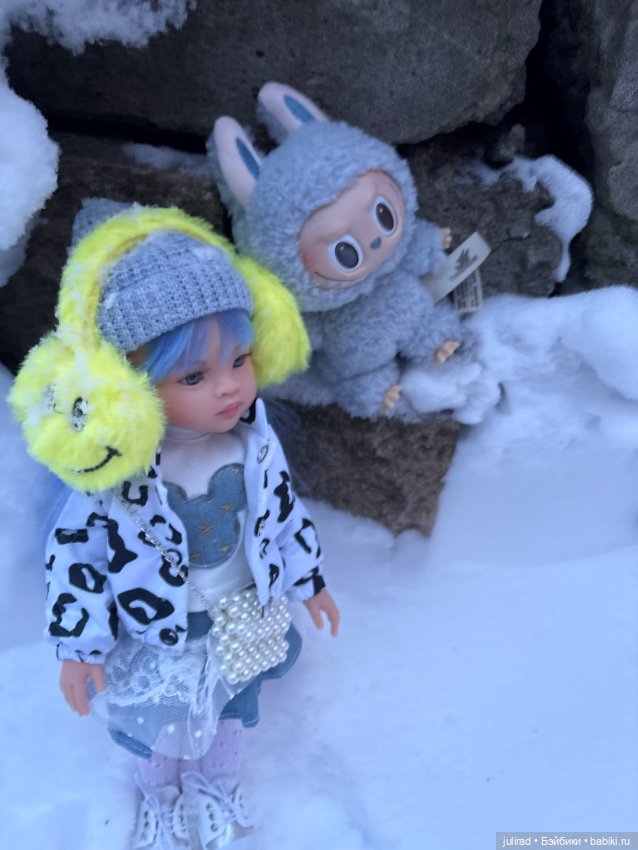 Зимняя прогулка с куклами Паола Рейна