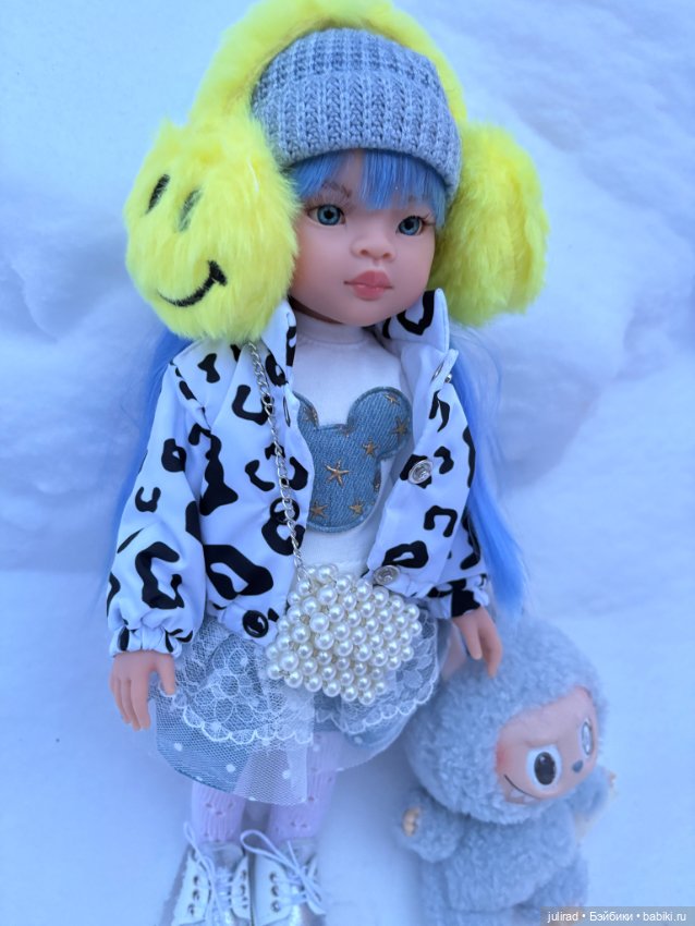 Зимняя прогулка с куклами Паола Рейна