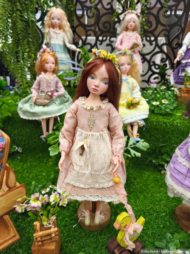 Бал кукол на Тишинке (часть 1)