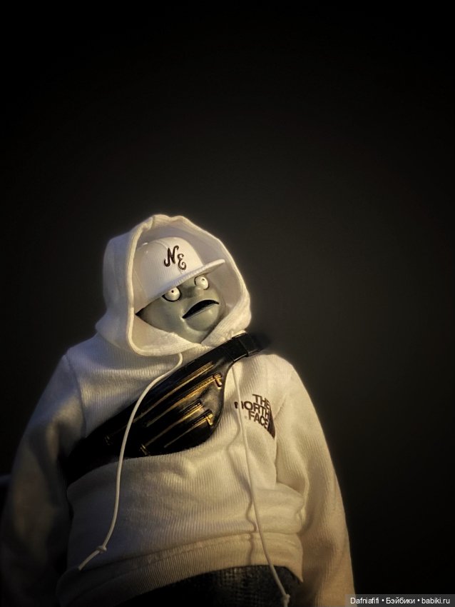 Фигурки NECA (Нека): Коралина