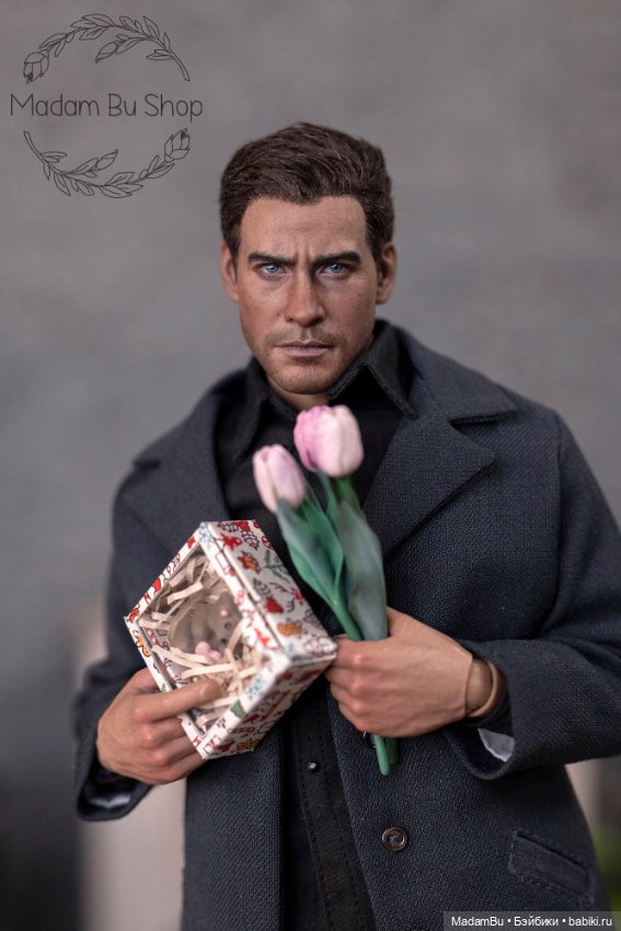 Юный Джейк Джилленхол поздравляет дам с 8 Марта