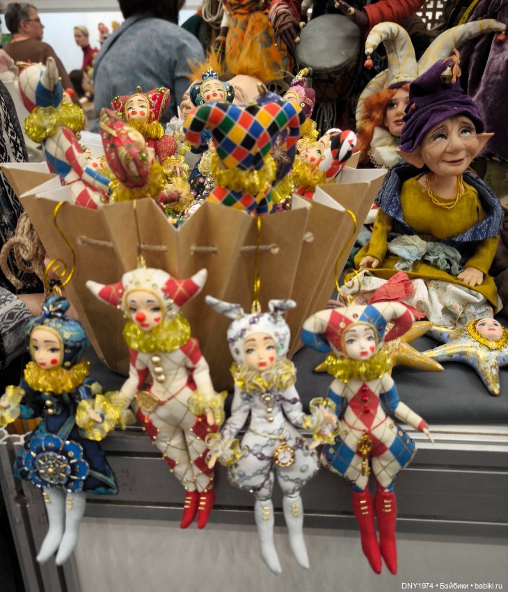 Мартовская Тишинка, часть четвёртая, обо всём подряд