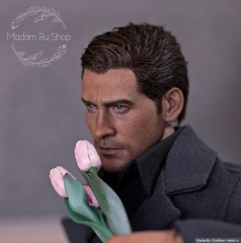 Юный Джейк Джилленхол поздравляет дам с 8 Марта (фото 5)