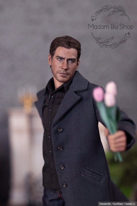 Юный Джейк Джилленхол поздравляет дам с 8 Марта (фото 3)